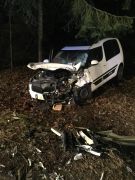 Verkehrsunfall mit eingeklemmter Person